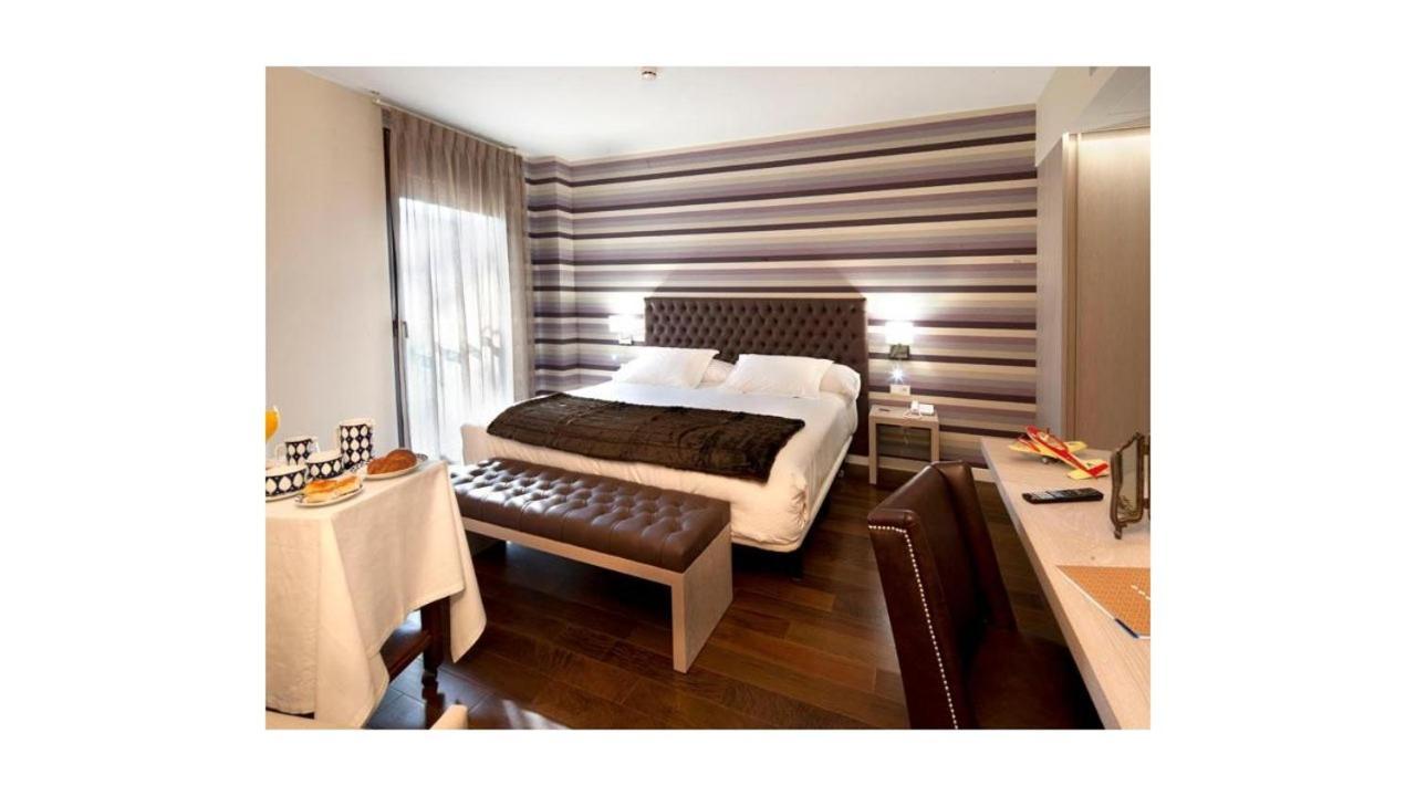 U-Hotel Spa Ciudad De Astorga Exterior photo
